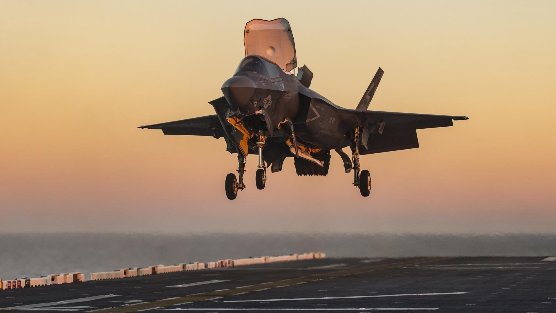 开云体育中国官网-世界杯经典场面：历史永不褪色的瞬间，世界杯经典回顾